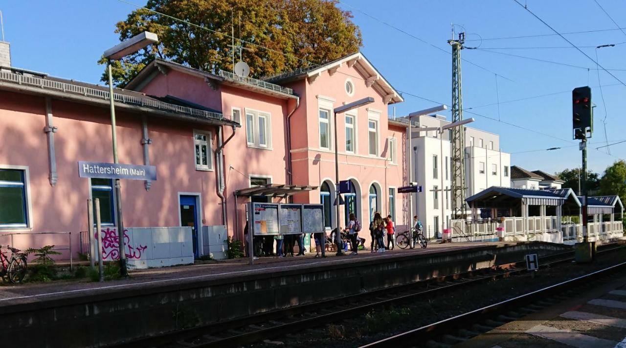 Hotel-Pension Zum Hirsch Hattersheim am Main Eksteriør bilde